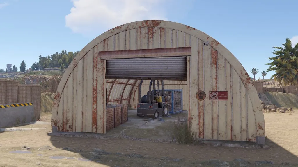 RUST Abandoned Military Base Fuel Hangar