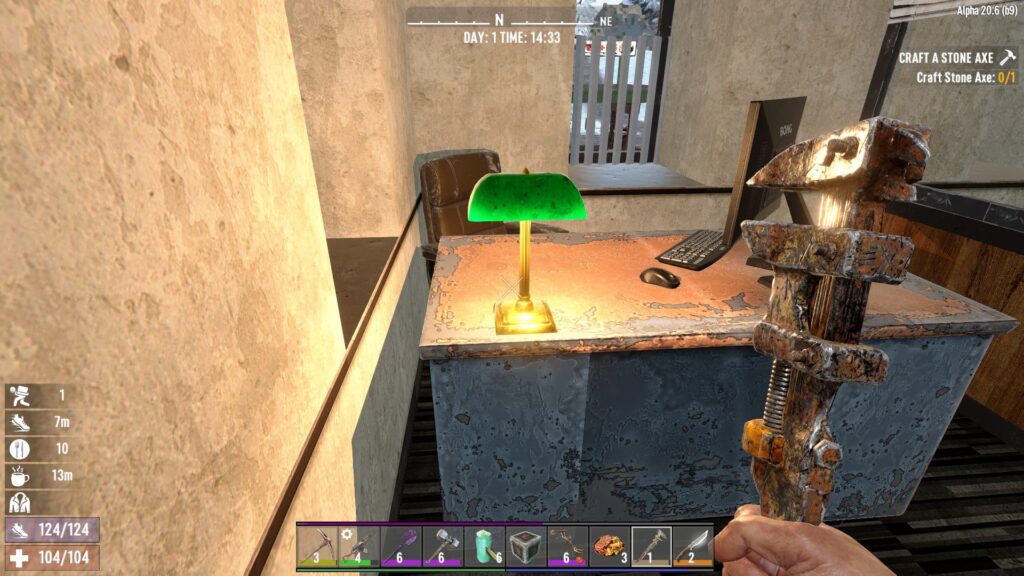 Brass Lamp Stand in 7 Days to Die